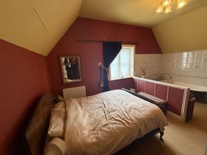 Photo 17- click for photo gallery